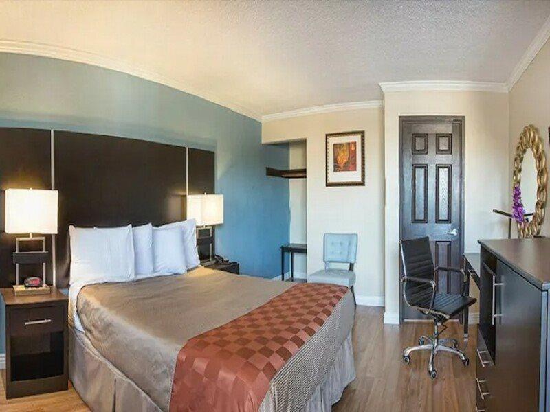 The Catrina Hotel San Mateo Exterior photo