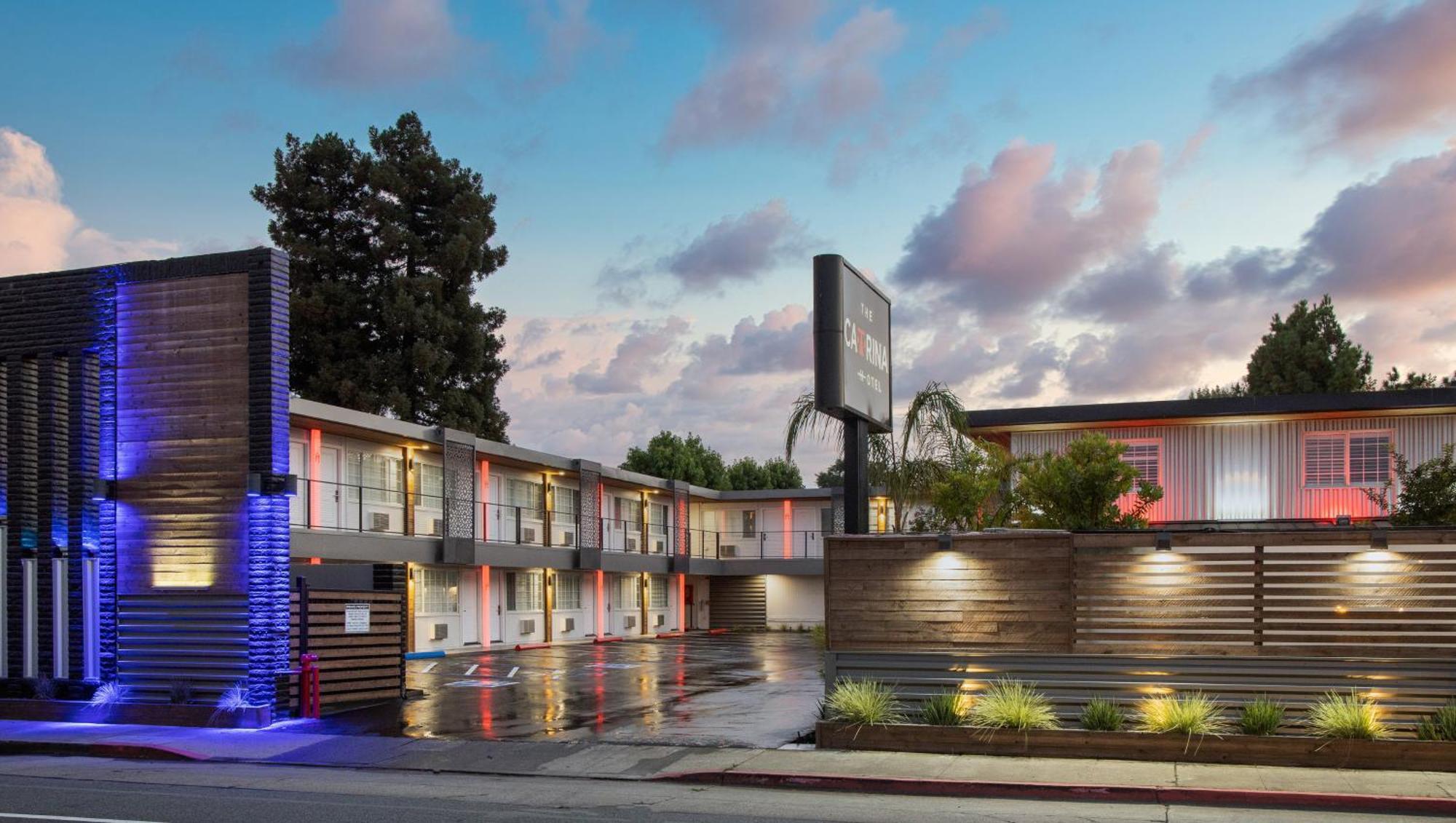 The Catrina Hotel San Mateo Exterior photo